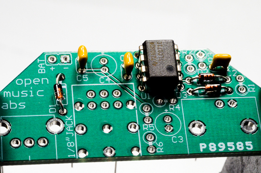 .1uF capacitors